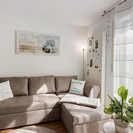 Appartement Lake House Boutique Ferienwohnung *