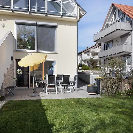 Appartement Lake House Boutique Ferienwohnung