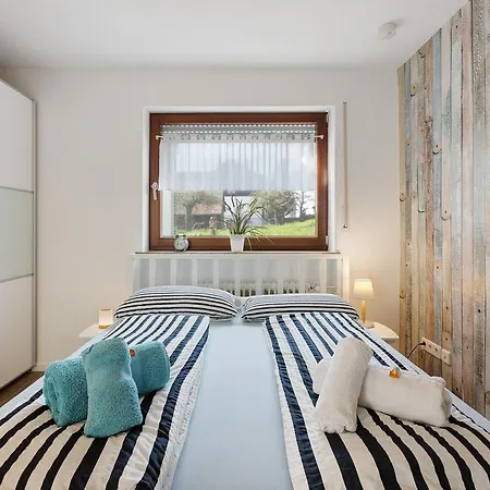 Lake House Boutique Ferienwohnung Appartement Allensbach