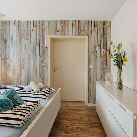 Lake House Boutique Ferienwohnung Appartement Allensbach